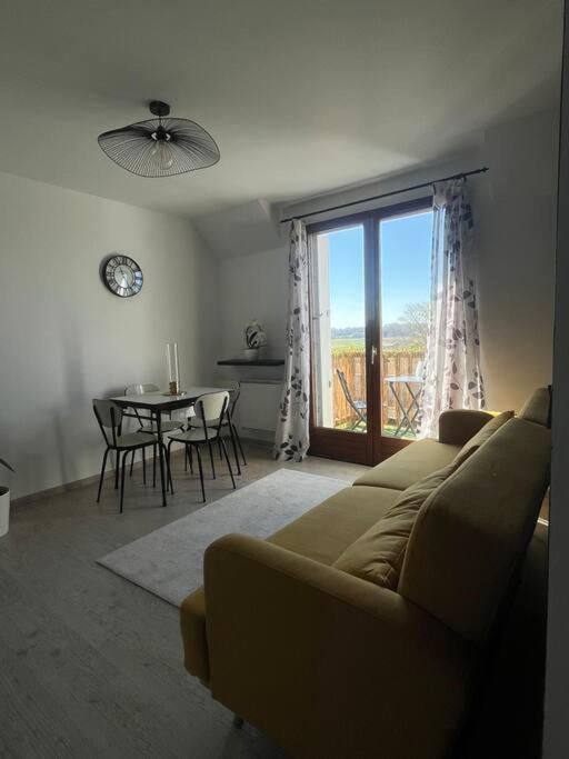 Apartamento Le Rivabella Ouistreham Exterior foto