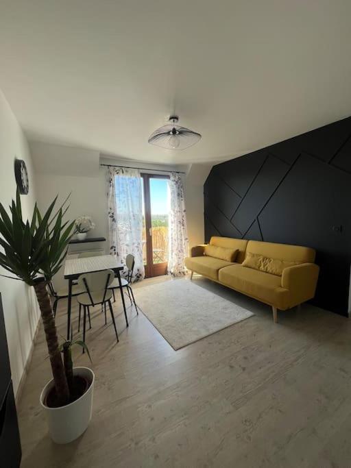 Apartamento Le Rivabella Ouistreham Exterior foto